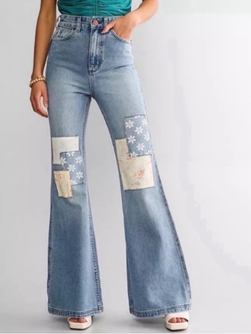 Billabong x Wrangler 24 Jeans True Blue Bell Bottom Patchwork High Rise NWT
